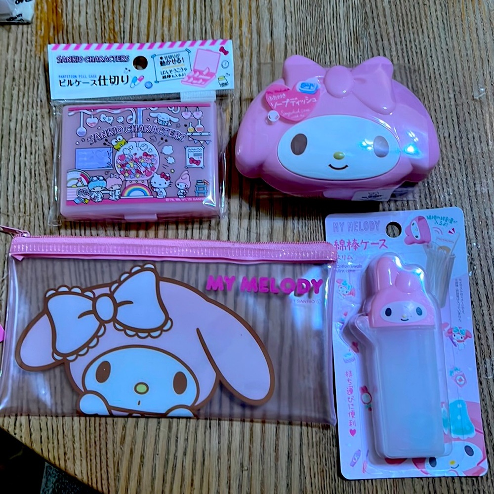 Sanrio Bundle NEW